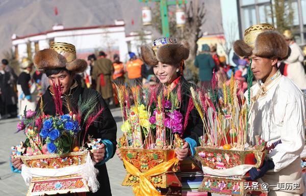 藏历新年庆祝方式_庆祝藏历新年_藏历新年仪式